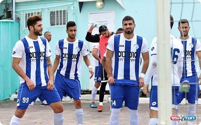 שחקני טבריה. מחייכים ובצדק (עודד חסין)